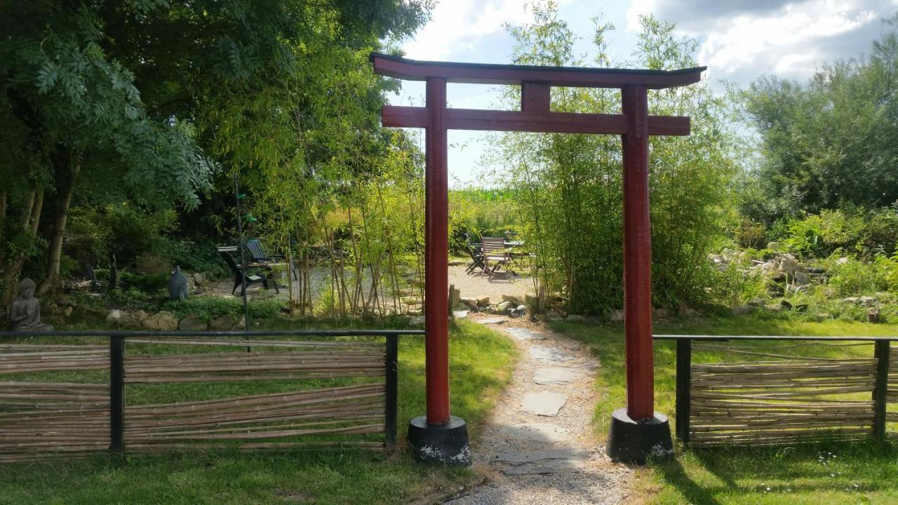 泰戈尔科尔住宿加早餐旅馆 Cast 外观 照片